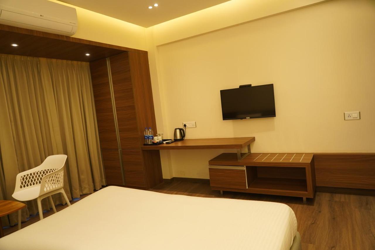Hotel Bekal International Касарагод Экстерьер фото