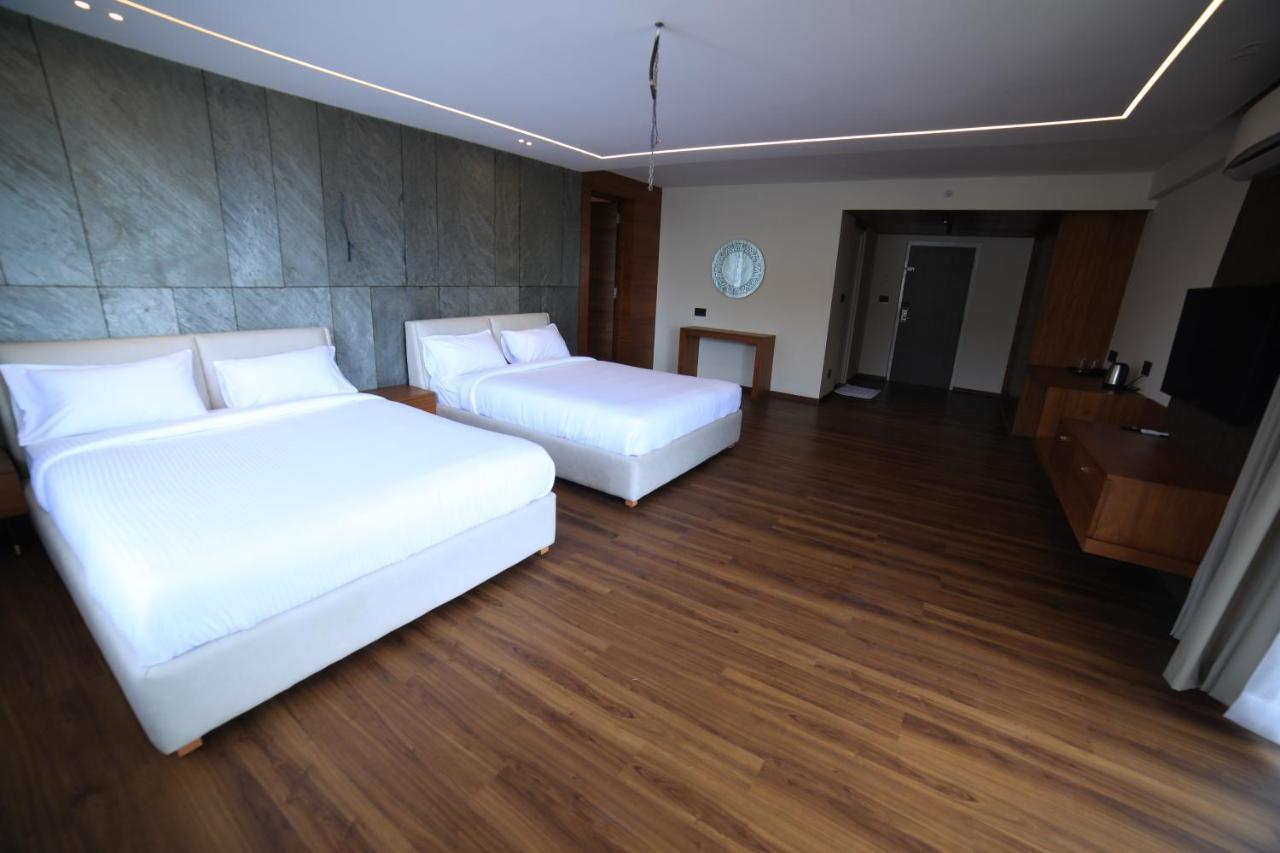 Hotel Bekal International Касарагод Экстерьер фото
